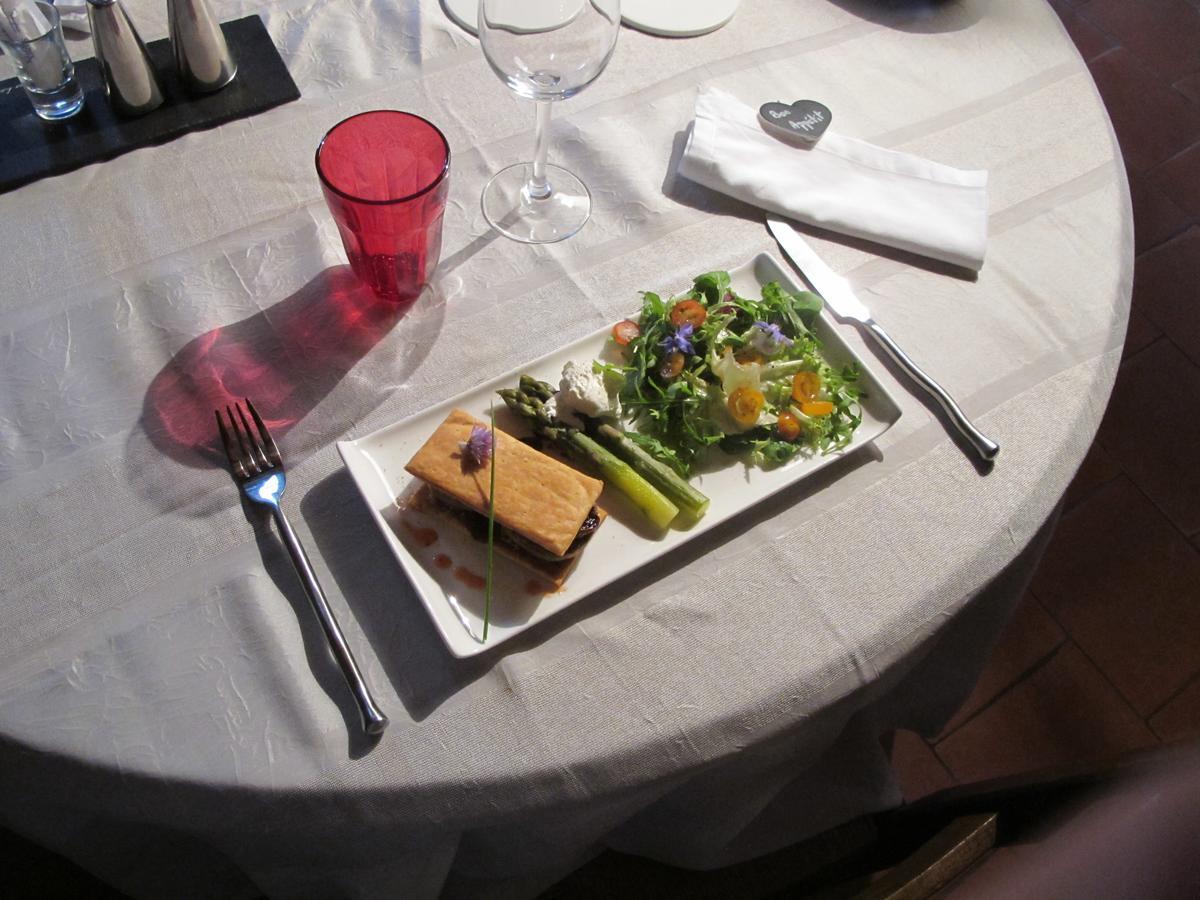 Spa Du Hameau De Bonnevay Marchampt ภายนอก รูปภาพ