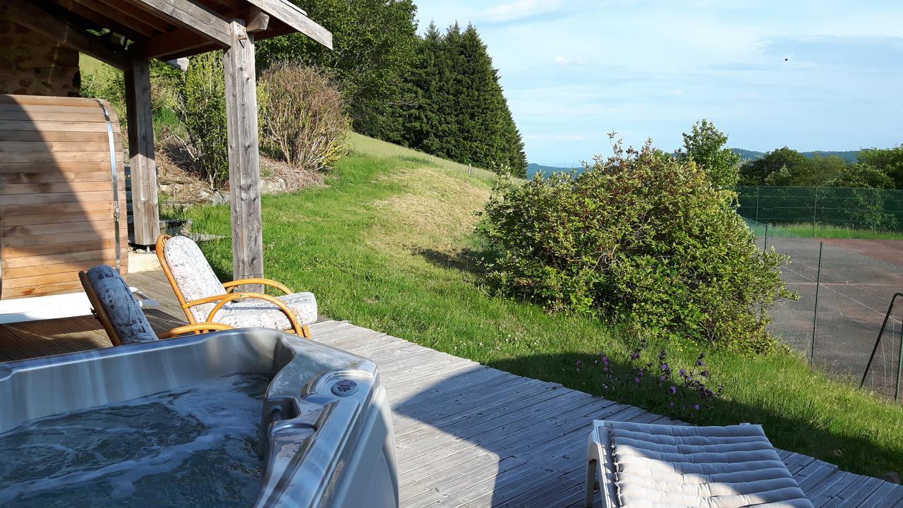 Spa Du Hameau De Bonnevay Marchampt ภายนอก รูปภาพ