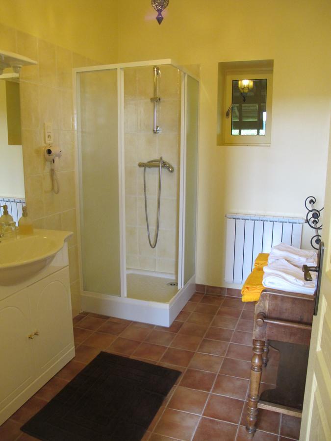 Spa Du Hameau De Bonnevay Marchampt ภายนอก รูปภาพ